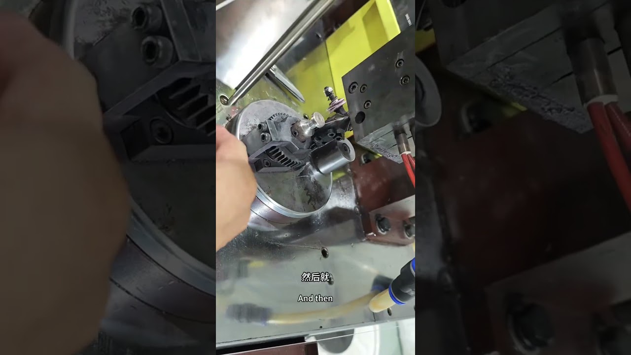 How to use nylon zipper forming machine?