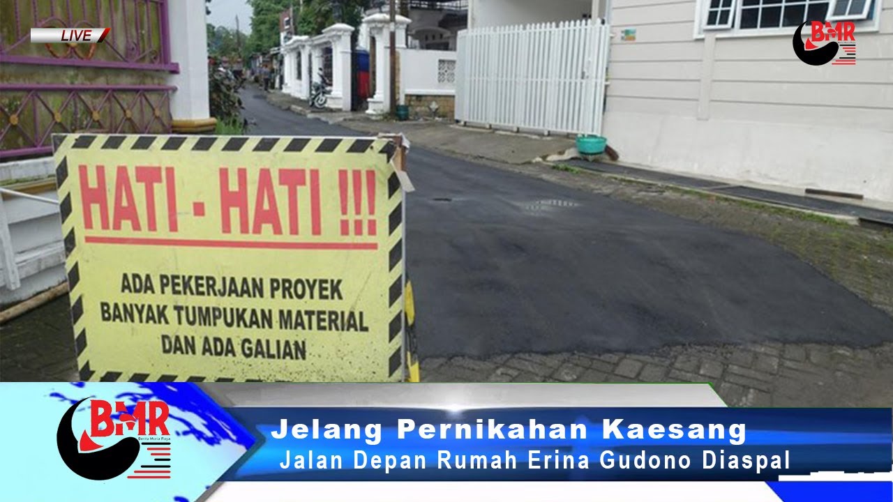 Jalan Depan Rumah Erina Gudono Diaspal #beritaterkini