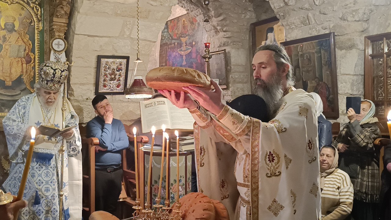 Η  ΕΟΡΤΗ ΤΗΣ ΥΠΑΠΑΝΤΗΣ  ΣΤΗΝ ΠΑΝΗΓΥΡΙΖΟΥΣΑ Ι. ΜΟΝΗ ΠΑΝΑΓΙΑΣ ΣΕΪΔΑΝΑΓΙΑΣ ΠΑΛΑΙΑΣ ΠΟΛ. ΙΕΡΟΣΟΛΥΜΩΝ