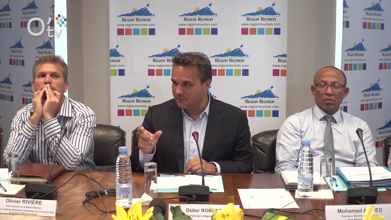 Conference de presse - installation de bornes electriques