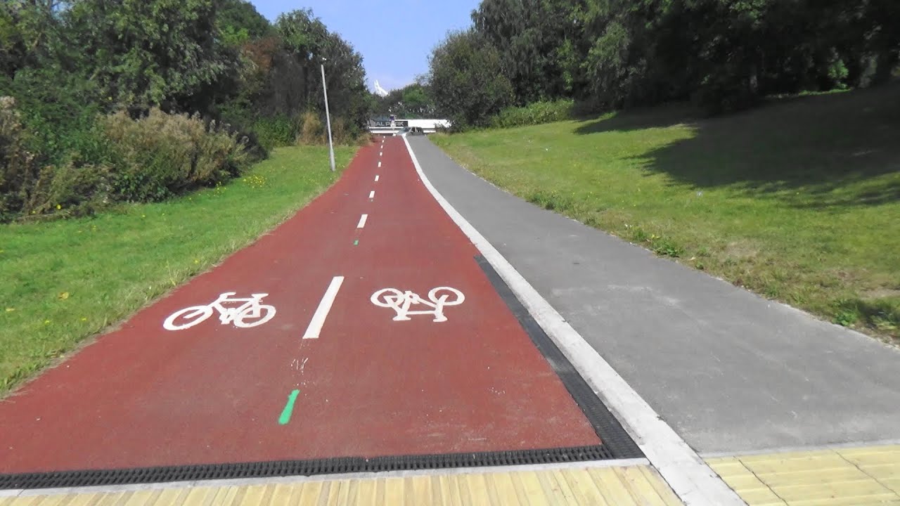 Rotherham town centre Westgate cycle Lane Sheffield Rd madness who will blink first Chicken run.