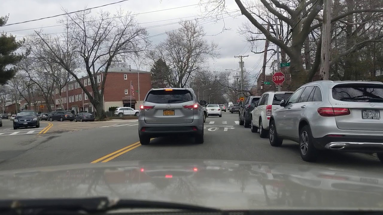 NYC Drive: Ford Crown Victoria in Korean-American (미국 한국어) enclave on Flushing to Bayside Drive