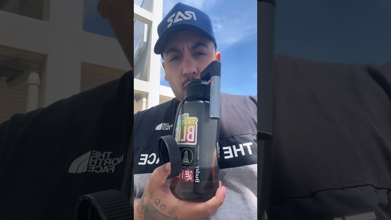 Puffco pivot Out of the Puffco Budsy #puffcopeakpro #viral #puffco #