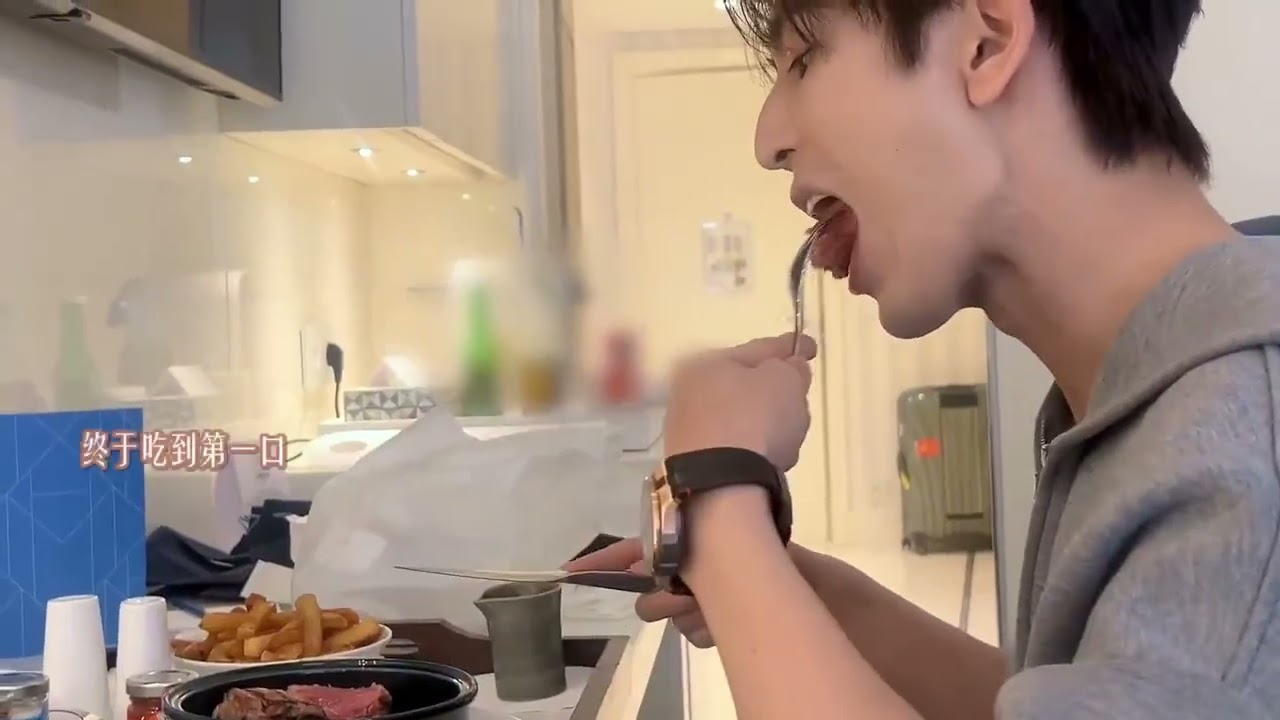 25.05.2025 Zhang Linghe Weibo Update Mini Vlog#张凌赫 #zhanglinghe #장릉혁 #fyp #foryou