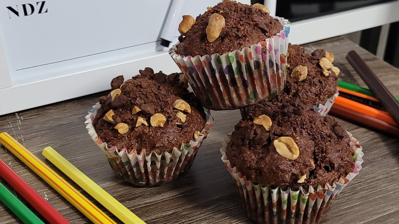 Przepyszne Muffiny à la Snickers® z czekoladą i orzeszkami ziemnymi. Thermomix Tm6 Tm5 Paulita Wita