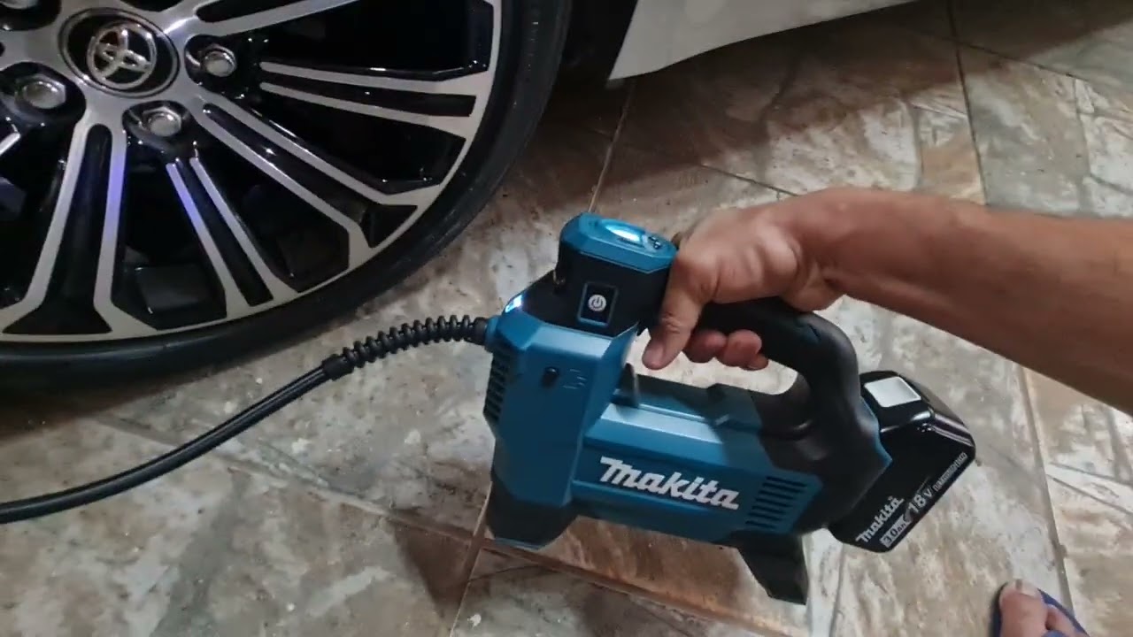 COROLLA/compressor/Calibrador de Pneu portátil. Makita: DMP181Z.