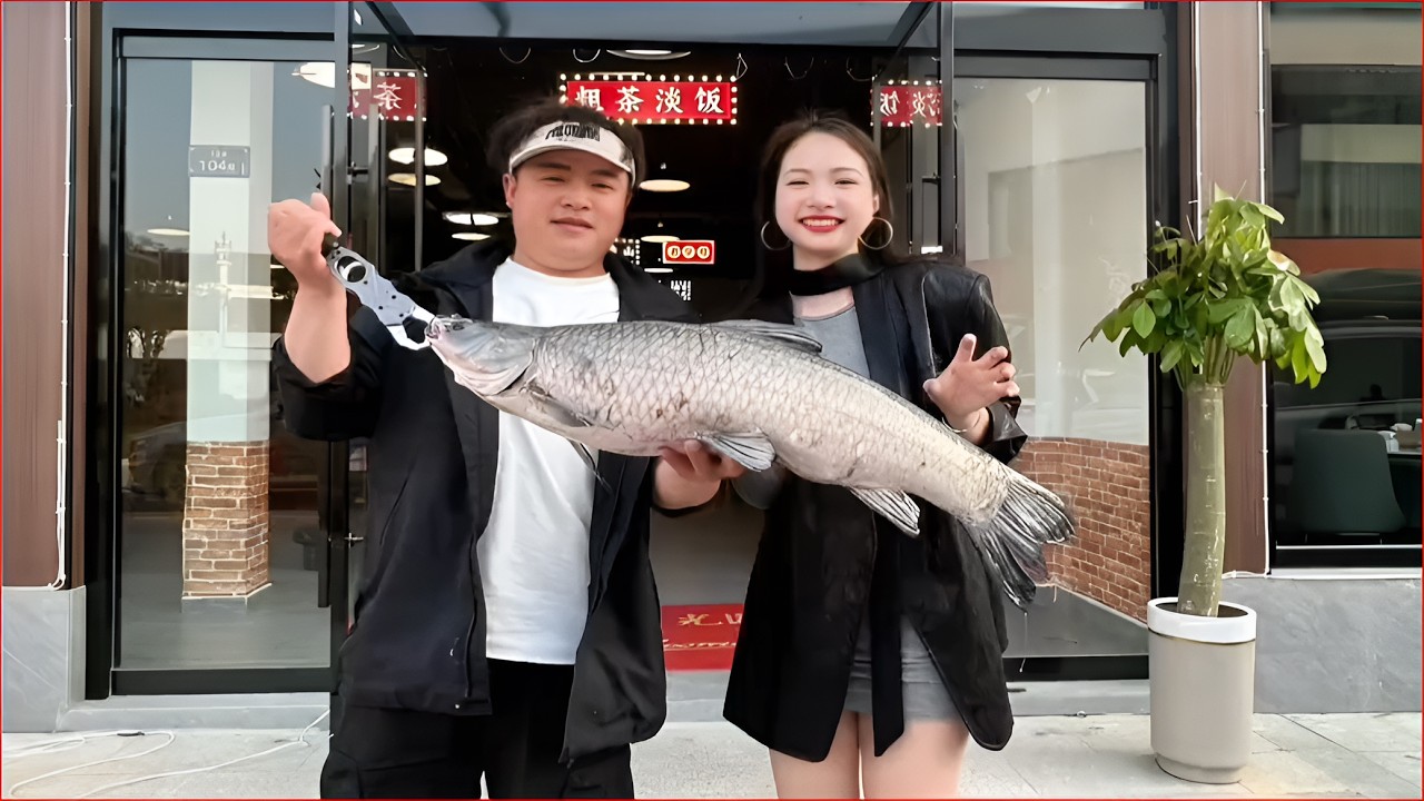 以鱼换饭太有缘了！又遇到小姐姐，一年不见直接变大姐姐，钓鱼魂直接上头！2026你们遇到老熟人了吗？评