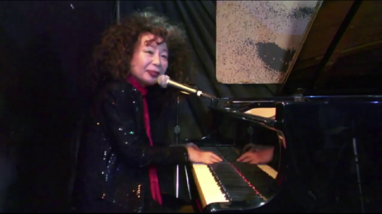Yoko Noge & The Jazz Me Blues Band