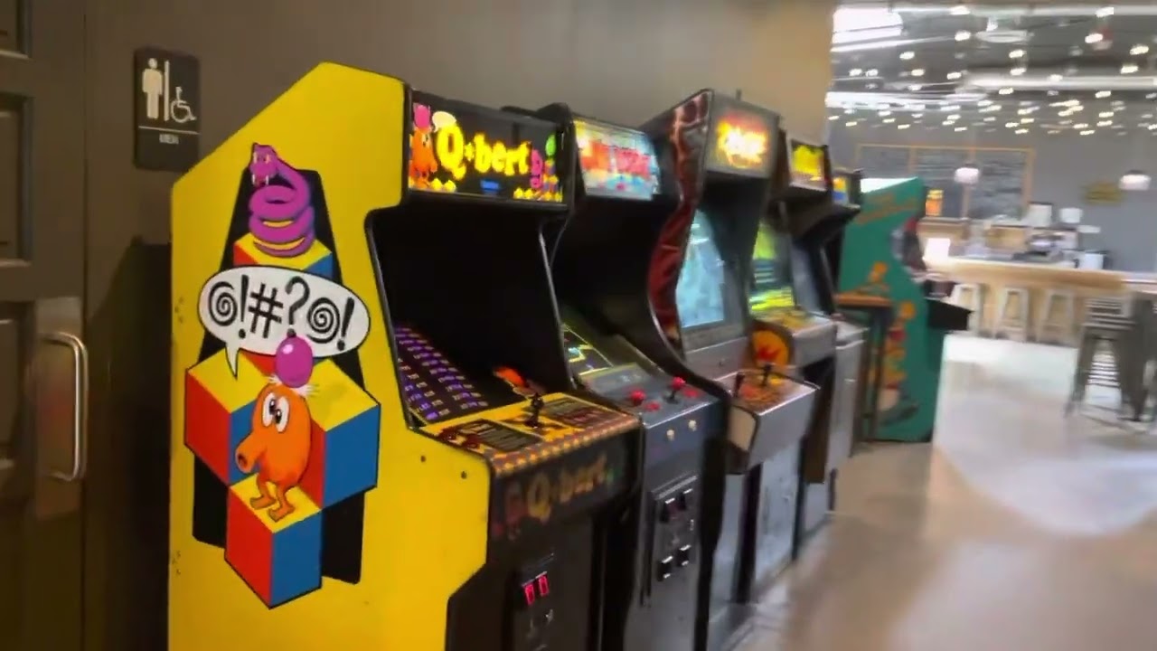 Walking through Barcade (Los Angeles) - 6/18/23