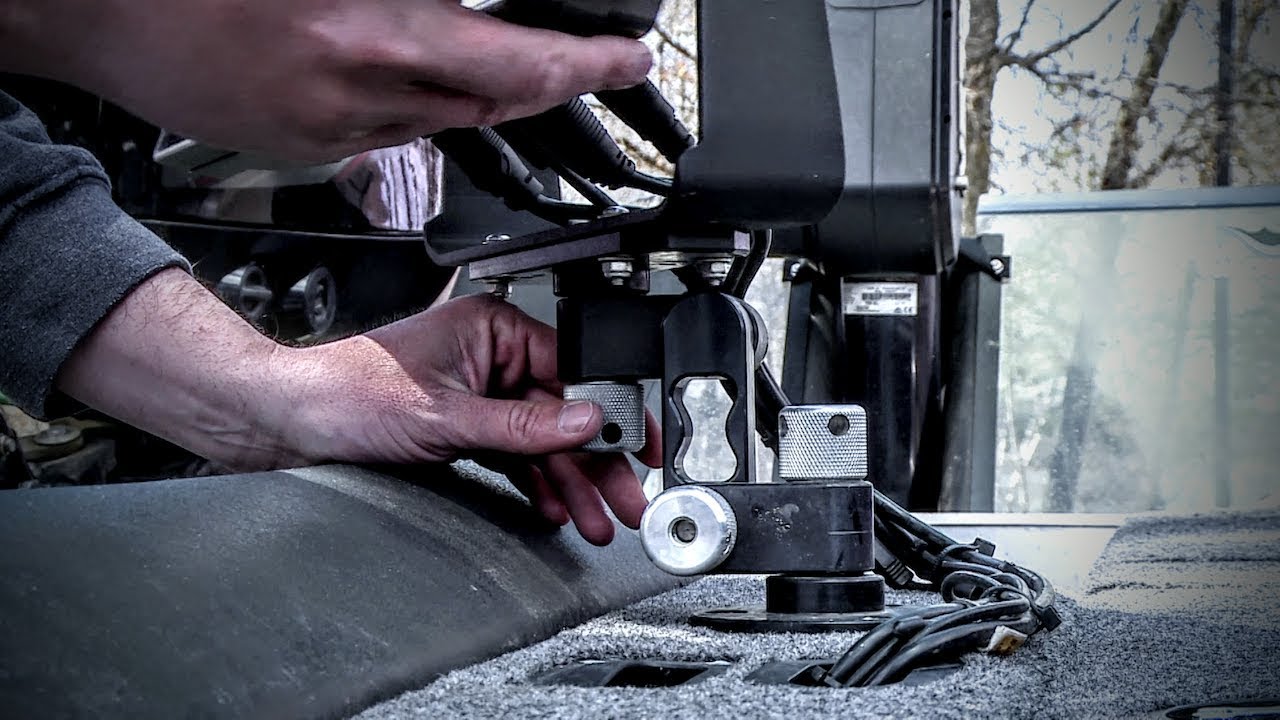 Как оснастить лодку (лодки с румпелем и штурвалом)