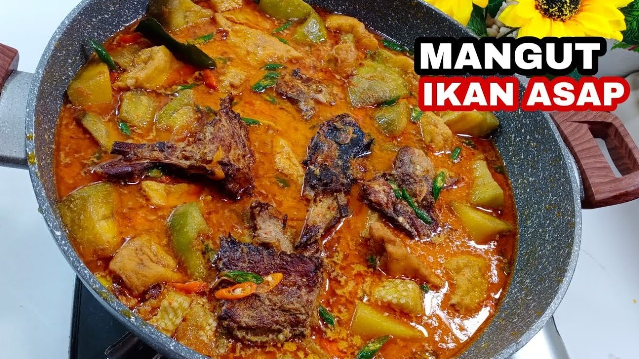 MANGUT IKAN ASAP KHAS SEMARANG || ENAK PEDESNYA NAMPOOOOL