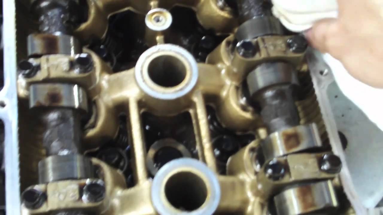 Mazda Miata Fan - Episode 6 - Valve Cover Gasket Replacement