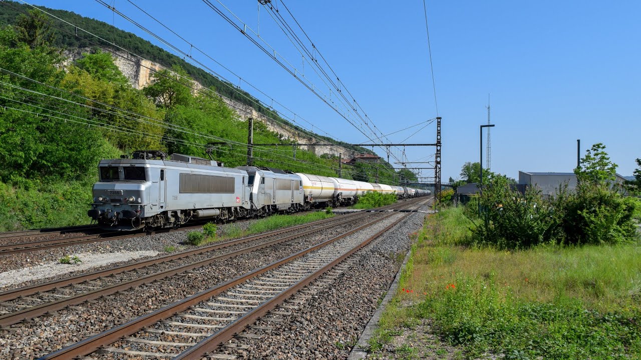Matinée Variée à la gare de Couzon au Mont d'Or (TER, Corail, TGV, FRET, INFRA)