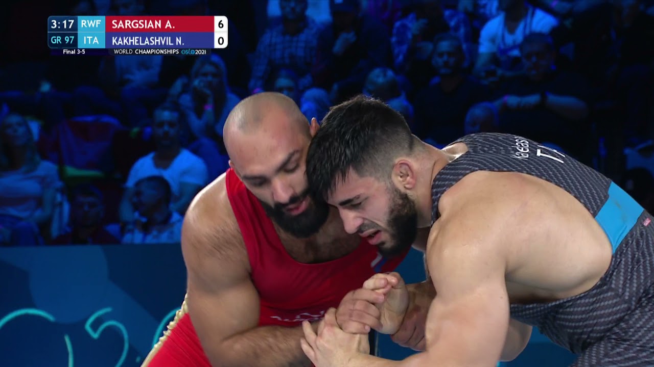 BRONZE GR - 97 kg: A. SARGSIAN (RWF) v. N. KAKHELASHVIL (ITA)
