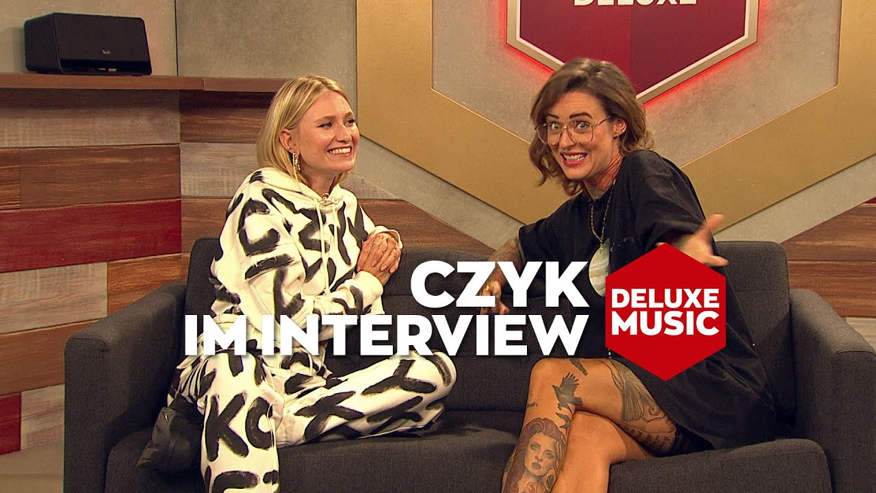 CZYK (Carolin Niemczyk) im Interview mit Jennifer Weist