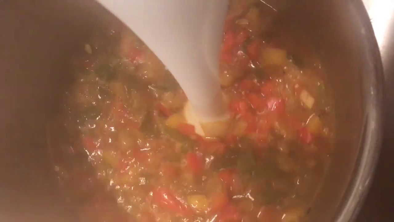 3 kleuren paprika soep