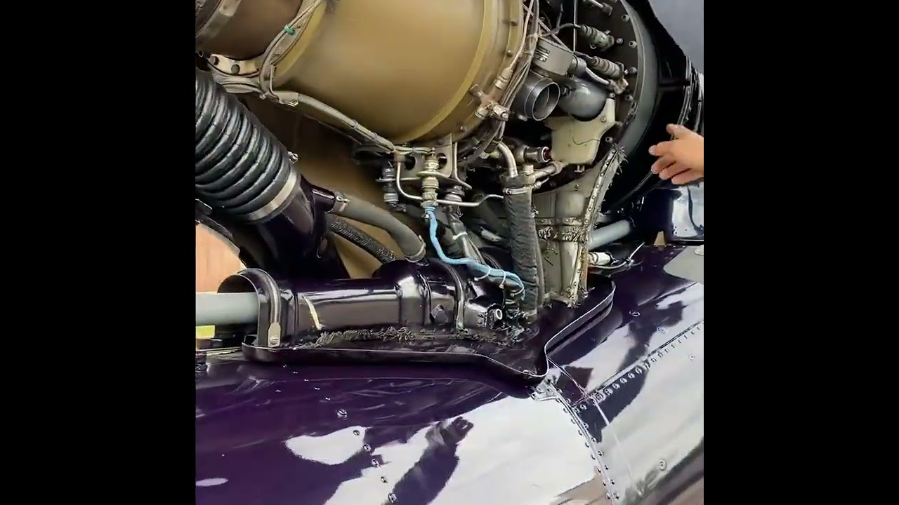 Preflight check of Helicopter Gazelle SA342 / предполётный осмотр