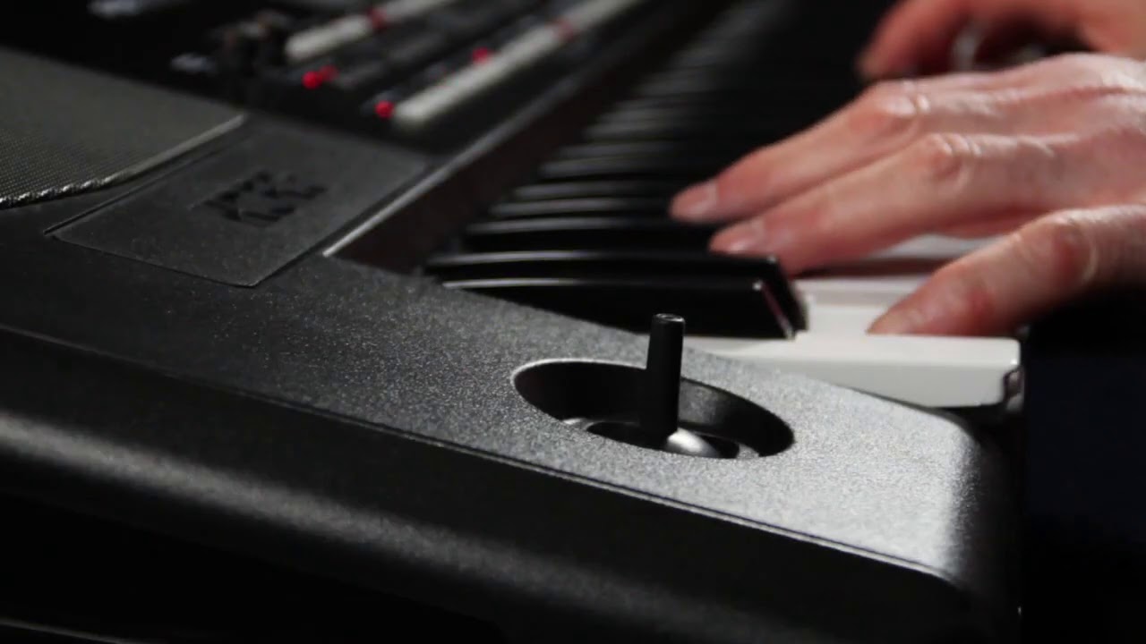 KORG Pa300: Escuchar y Creer