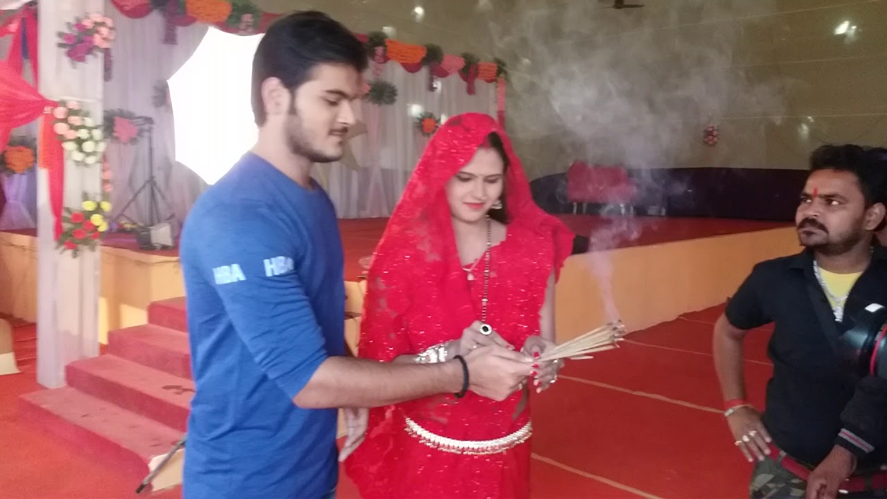 ब्लॉउज Ready made चाहिए video कि शूटिंग स्टार्ट पटना में..देखिए शूटिंग के पहले क्या होता है..