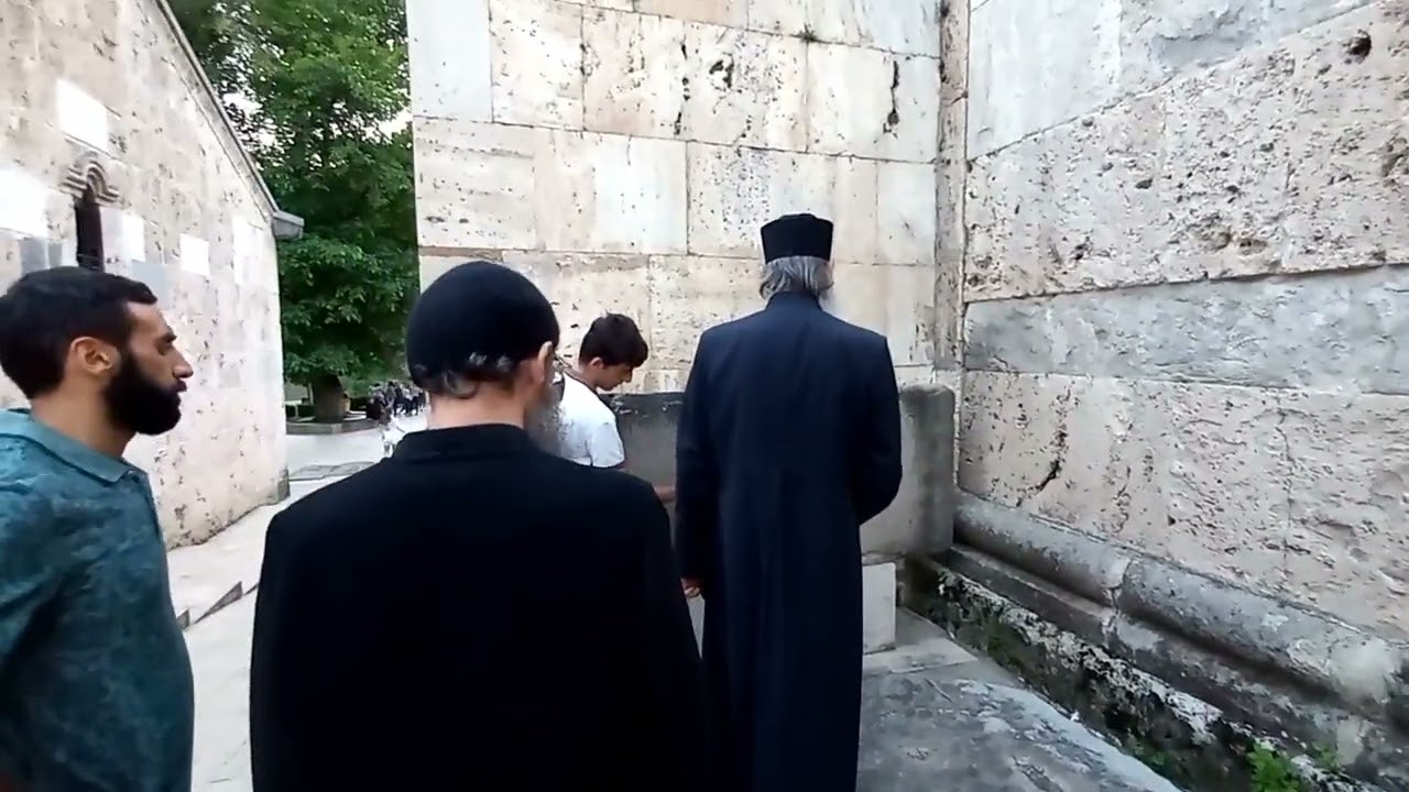 Дилижан. Армения. Монастырь Агарцин