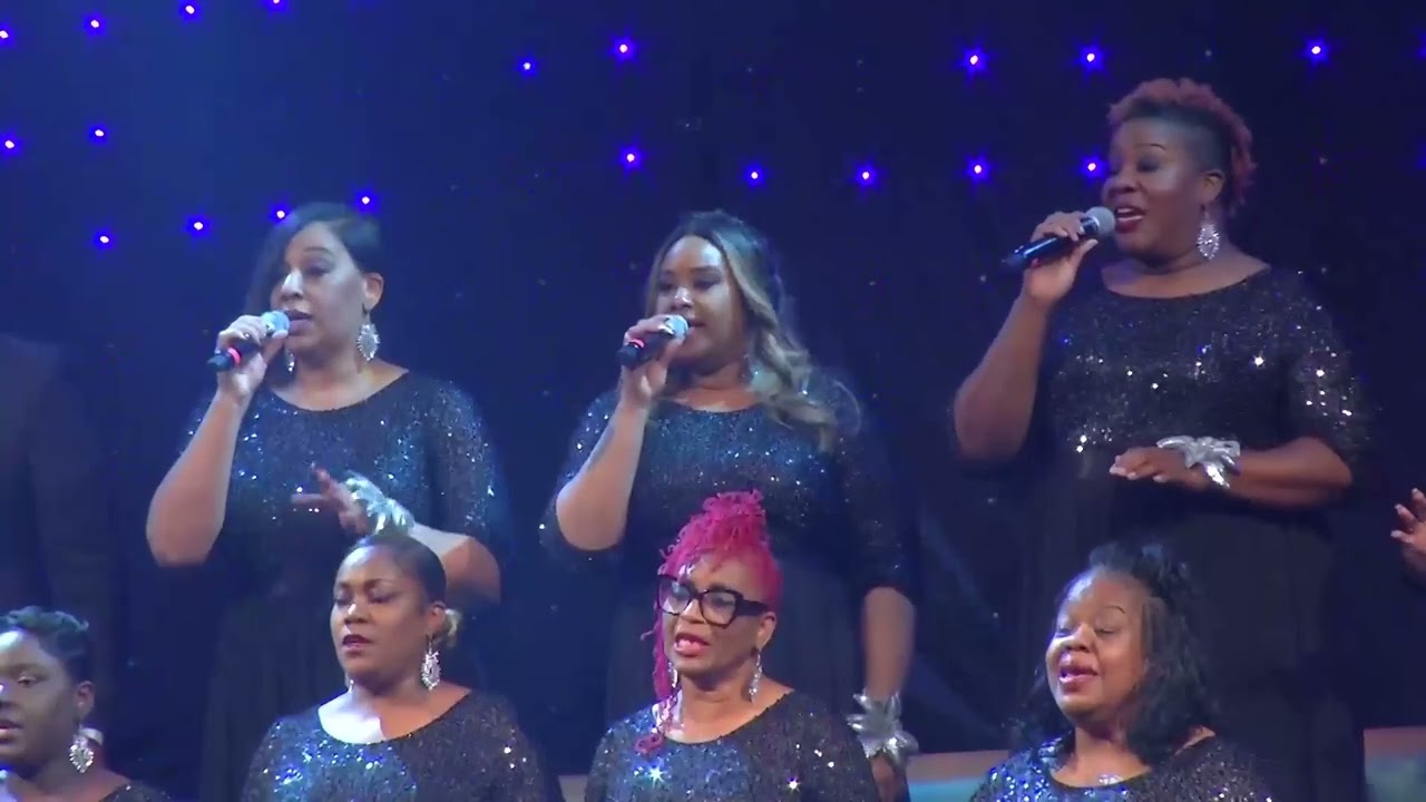 Let There Be Peace On Earth | Carolyn Wright | Brown Missionary Baptist Mass Choir