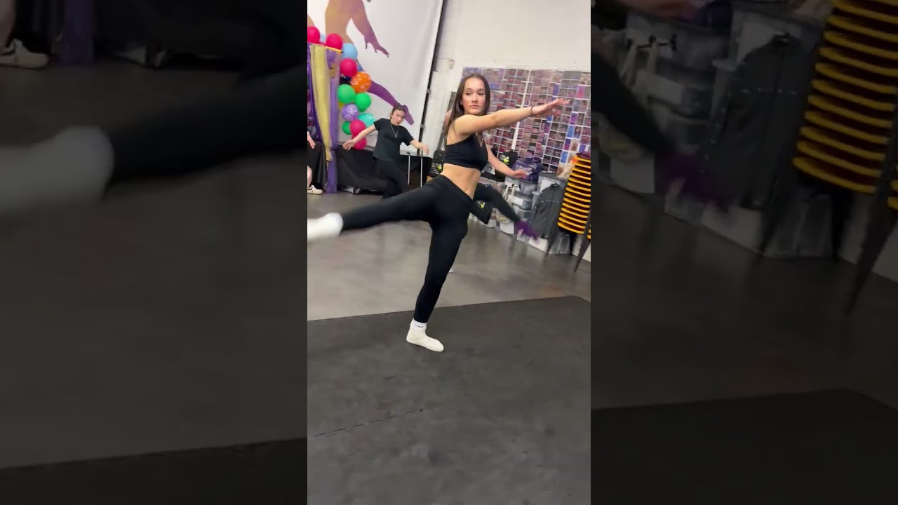 Contemporary Dance to Mariah Carey Always be my baby 