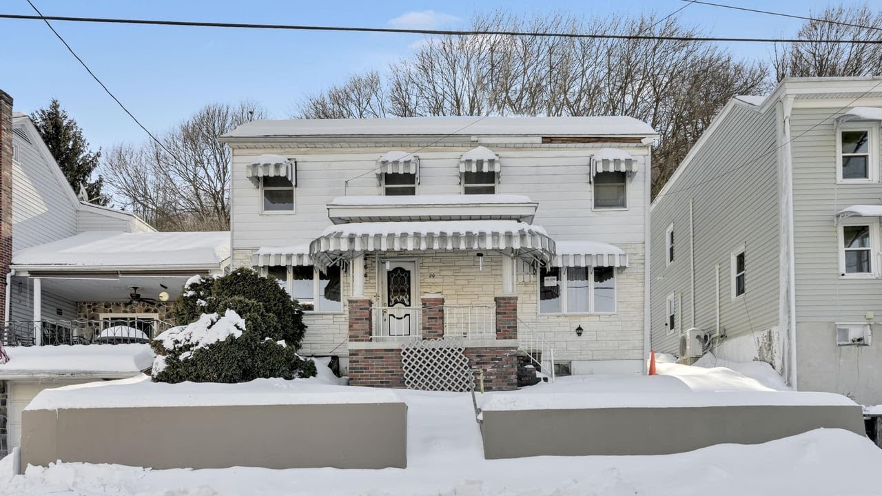 20 W Savory St, Pottsville, PA