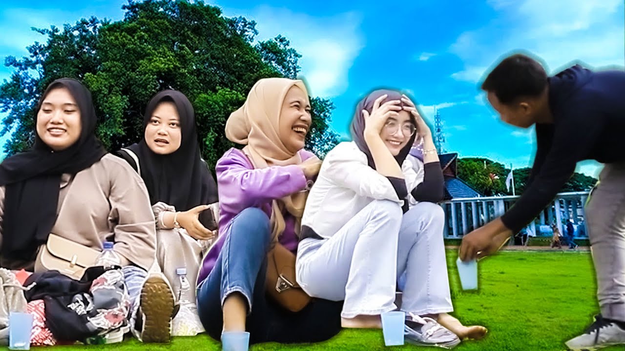 PRANK PENGEMIS UKHTI UKHTI INI SAMPAI KEZEL DAN NGAKAK BANGET