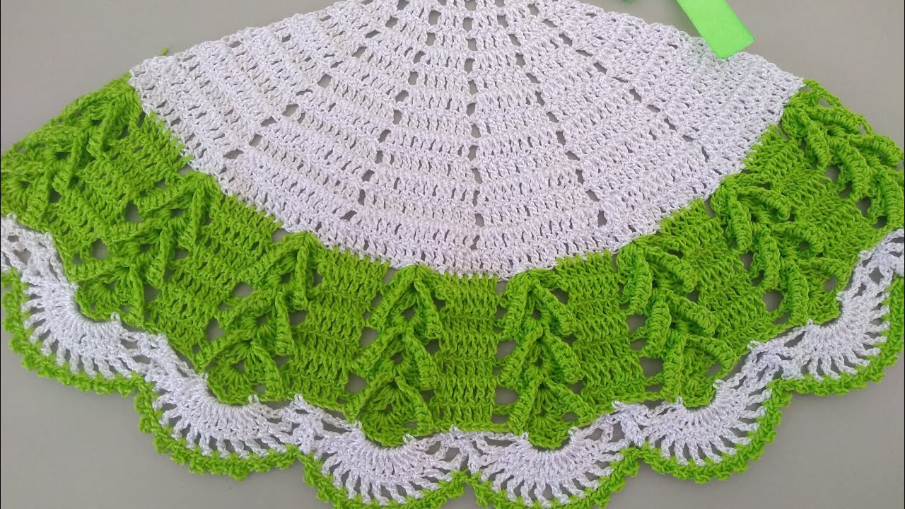 Saía de crochê para boneca pintanda em pano de prato parte 1