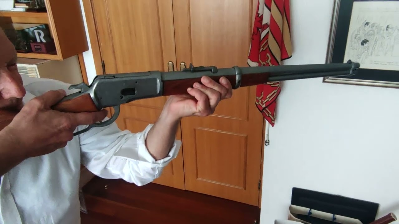REPLICA RIFLE WINCHESTER