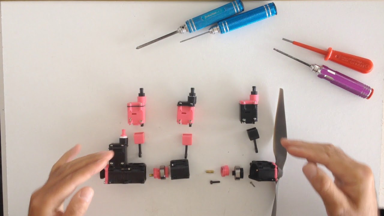 Assemblage moteur 4 cylindres en ligne imprimé 3d