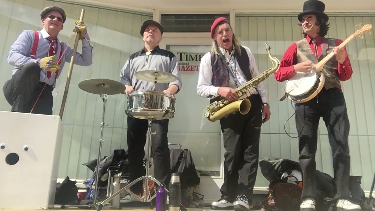 Swervy World - Ghost Riders In The Sky