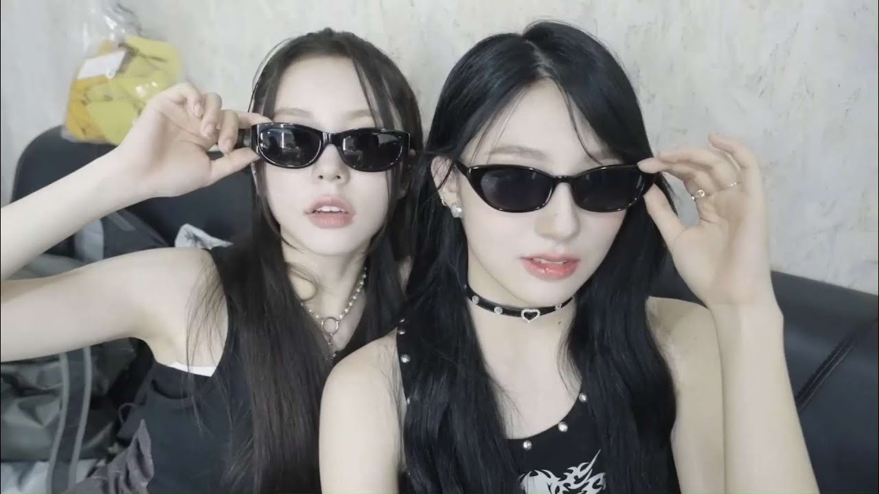 hyerin & xinyu's funny moments together (tripleS compilation)
