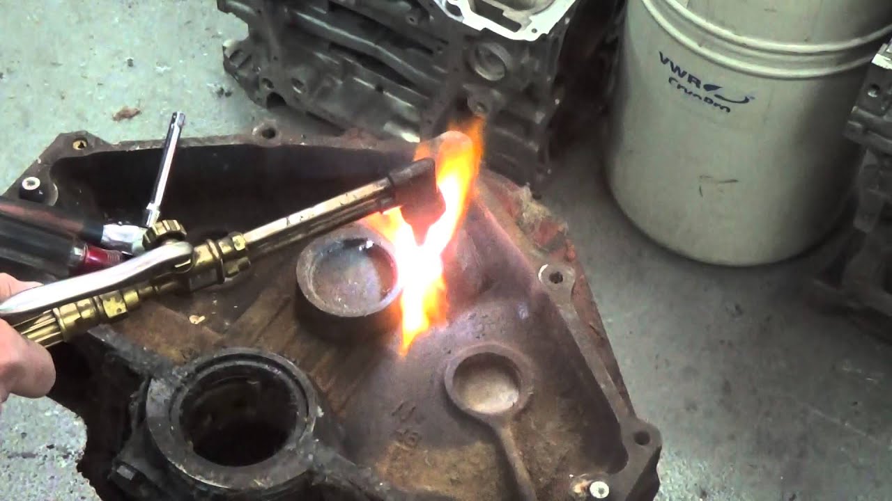 pipe thread plug removal made easy