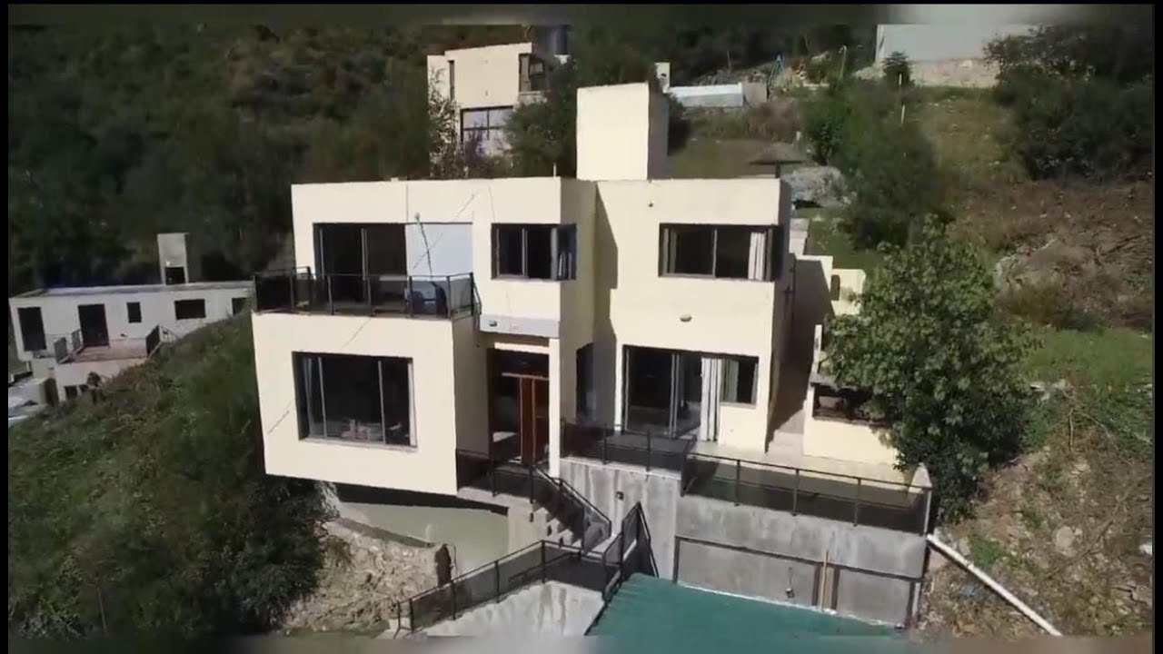 HERMOSA CASA EN VILLA CARLOS PAZ CON ESPECTACULAR VISTA EN B° LA CUESTA