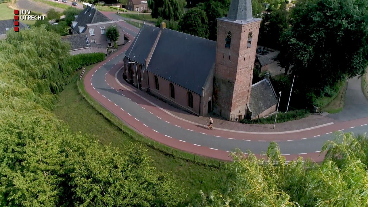 Drone vliegt boven Ameide en Tienhoven (Vijfheerenlanden) [RTV Utrecht]