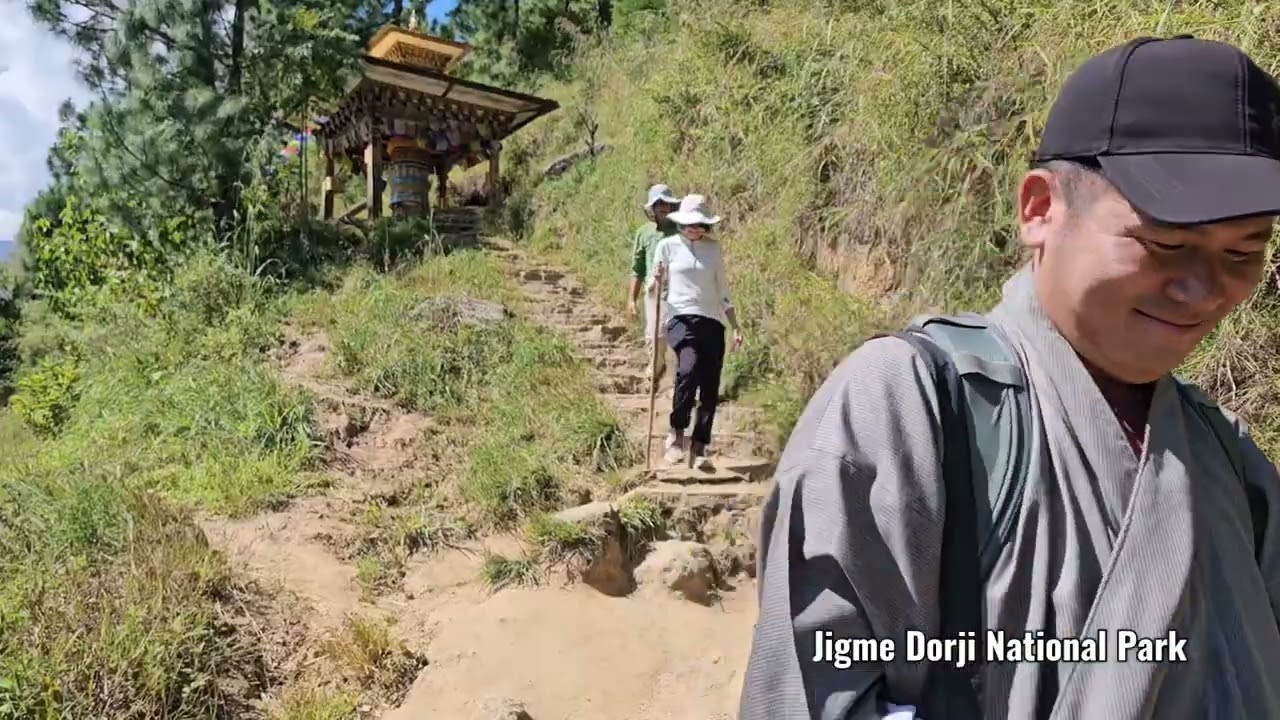 Hank & Michelle: Bhutan & Nepal 