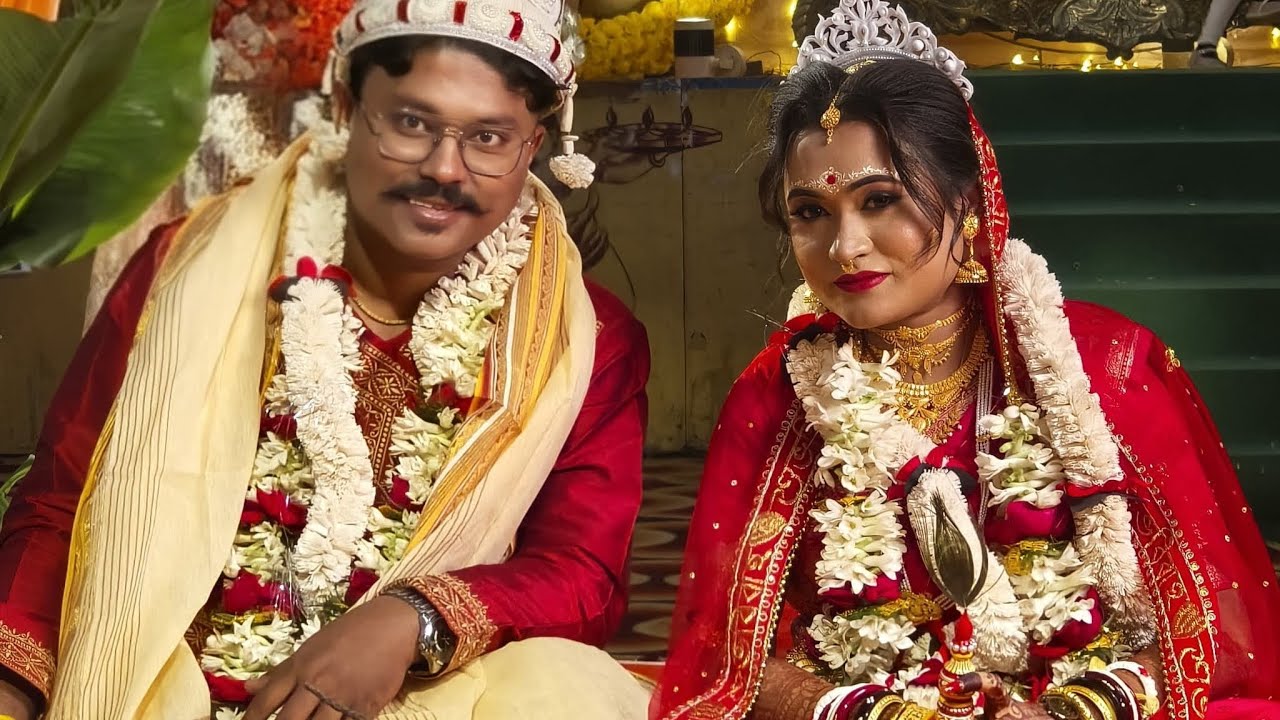 Cousin's wedding is nothing less then a festival.. | Congratulations Kingshuk & Jhinuk