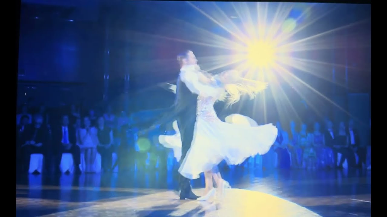 Valerio Colantoni and Anna Demidova Slow Waltz at The World Super Stars 2023
