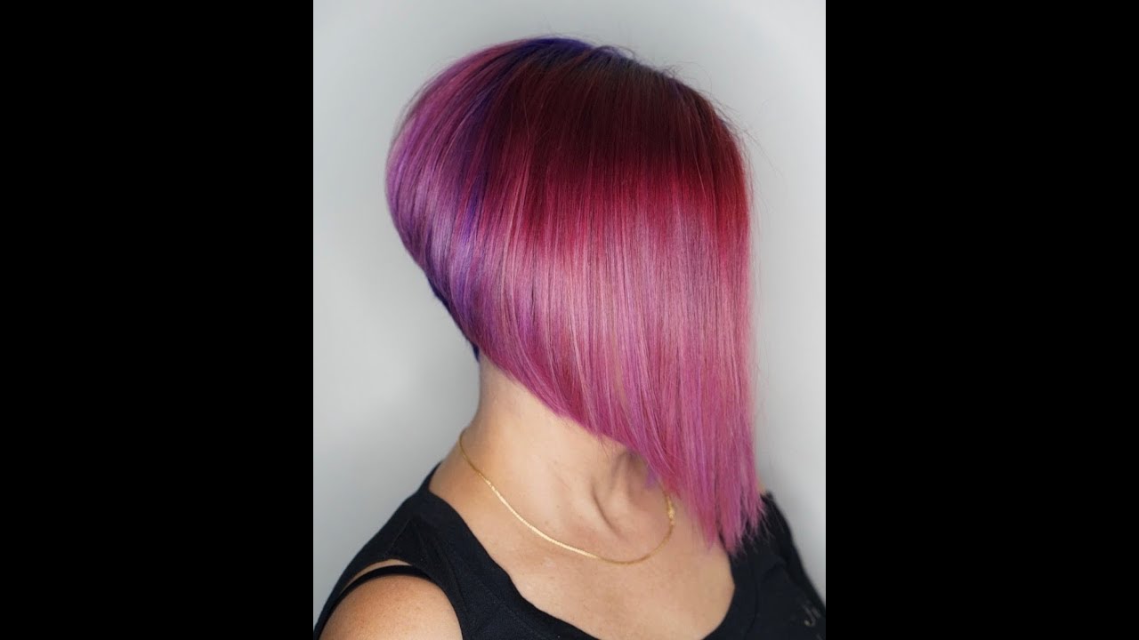 Corte bob angular, y Color fantasía