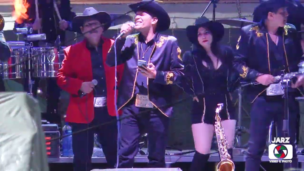 Banda Los Lagos Completo | San Jose Casas Caidas
