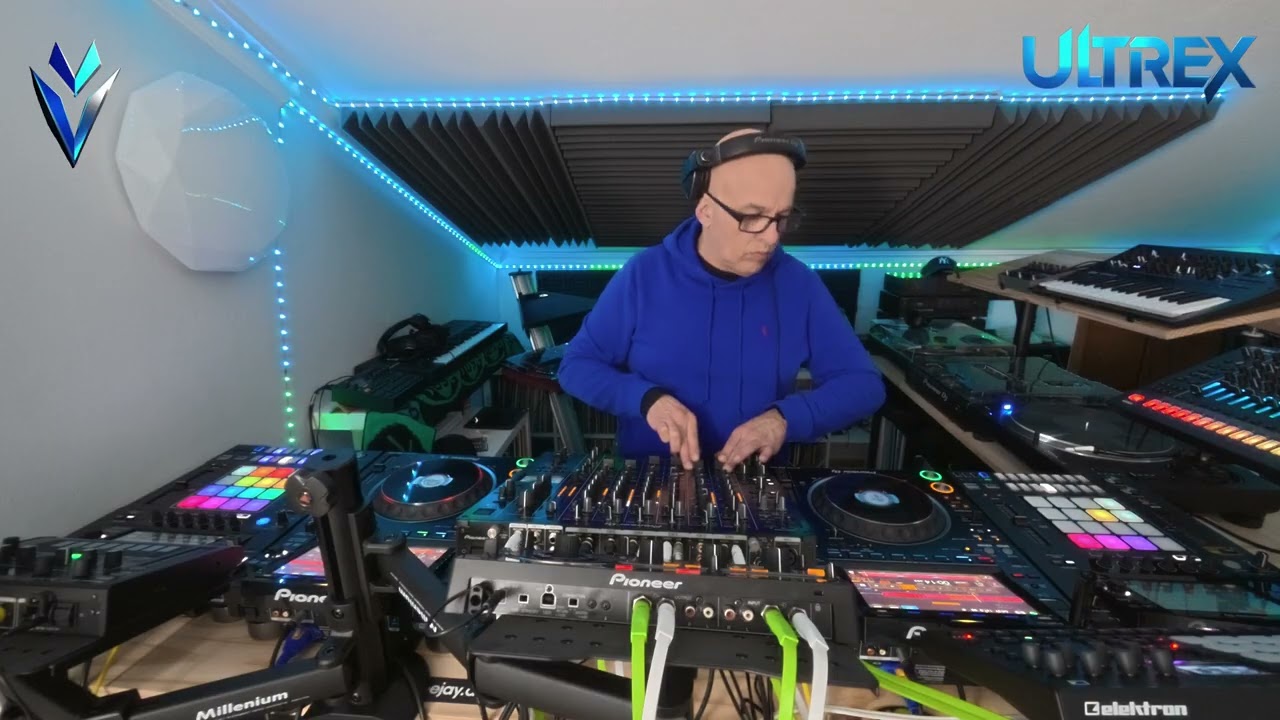 Experimental Techno sessions by ULTREX