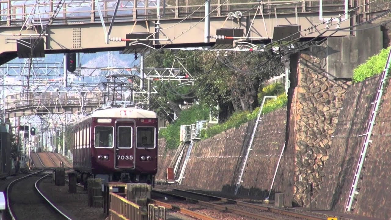 【阪急電鉄】7000系7035F%回送@御影('13/11)