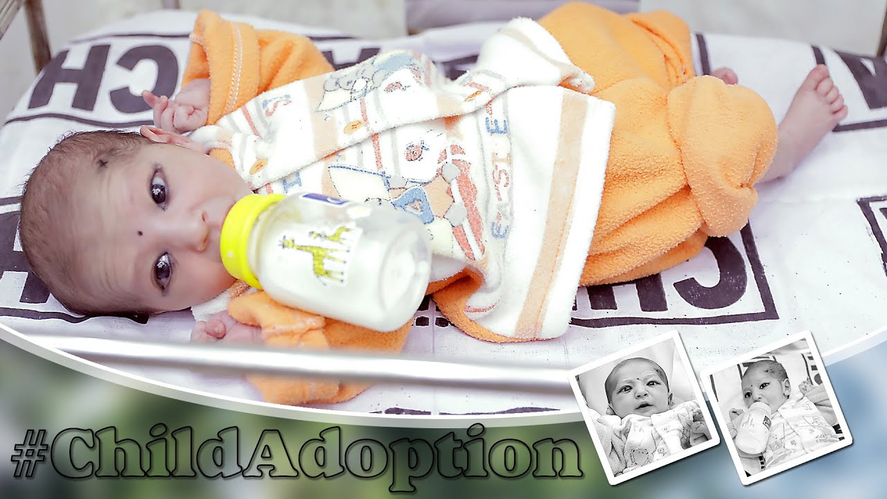 New Born Child (Baba) Handover to Childless Couples by Khadim-e-Insaniyat  Chhipa Sahab.