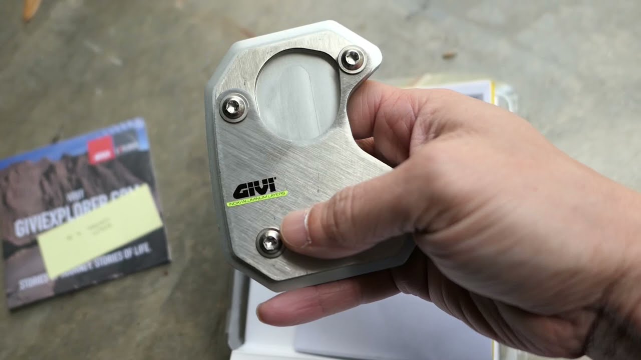 Givi Sidestand Foot install on a BMW R1200RT