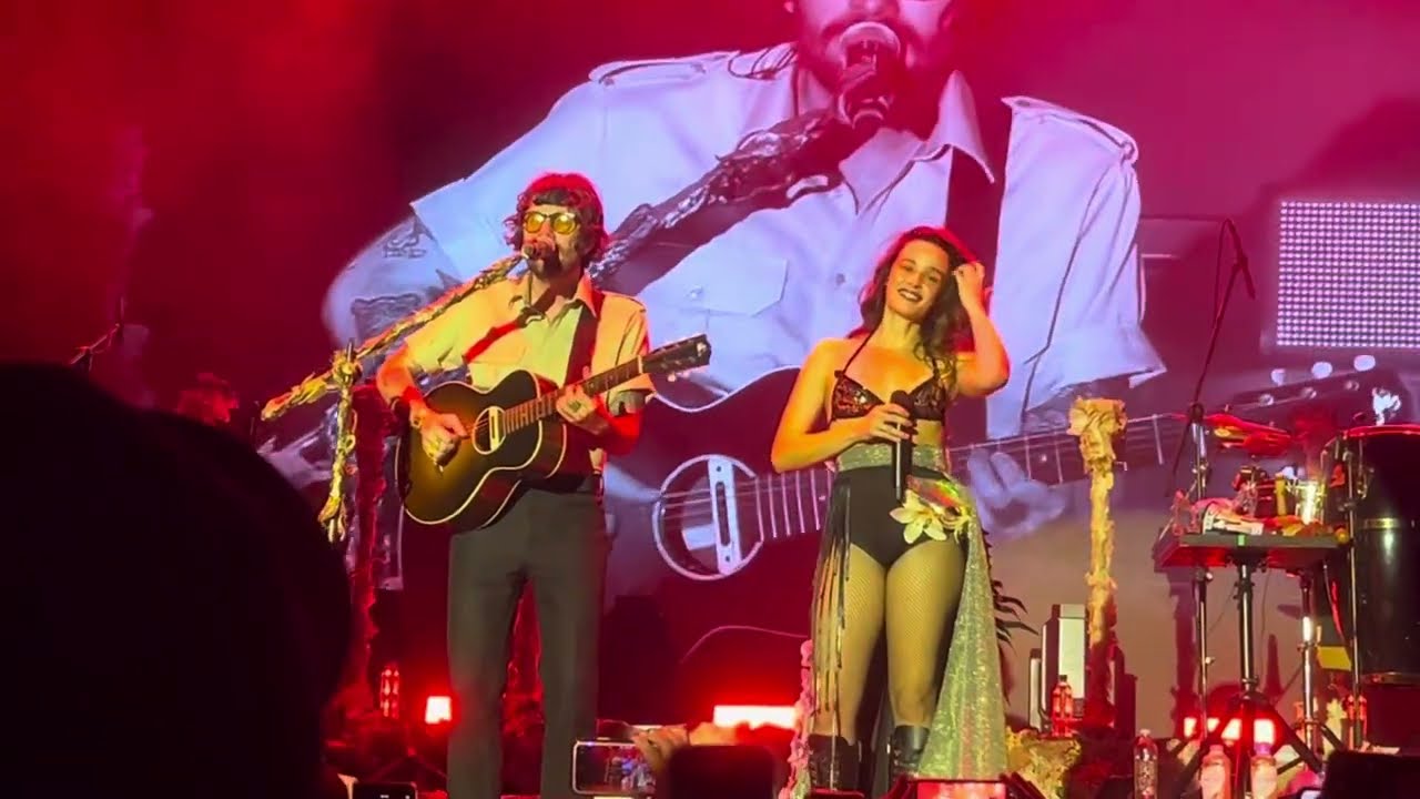 Monsieur Periné Ft. Juan Pablo Vega - Nada Personal (en Royal Center) | #SoundEnVivo