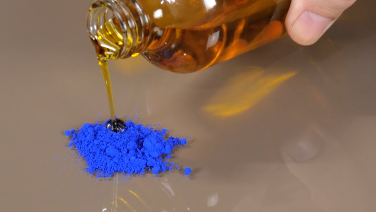 What is Artists' Oil Color?