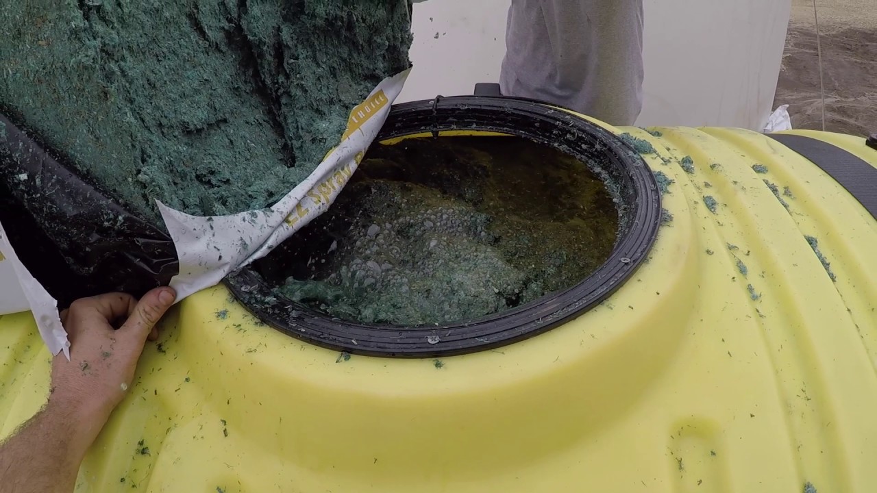 Mixing and Spraying with a 400 JAH