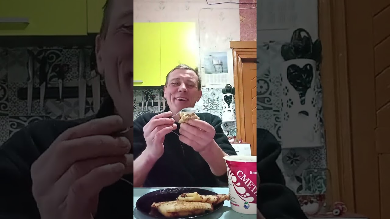 блинчики сосметанкой