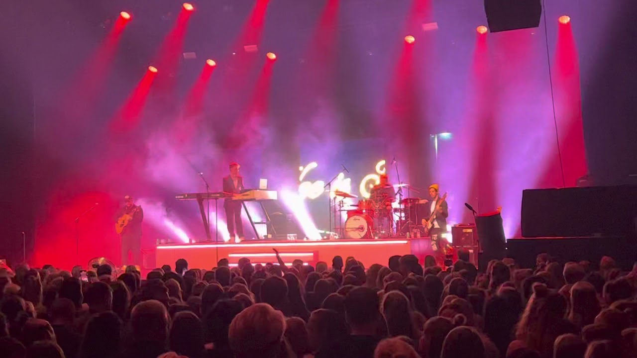Nee is nee - Maan & Bente Live in de Oosterpoort 21 oktober